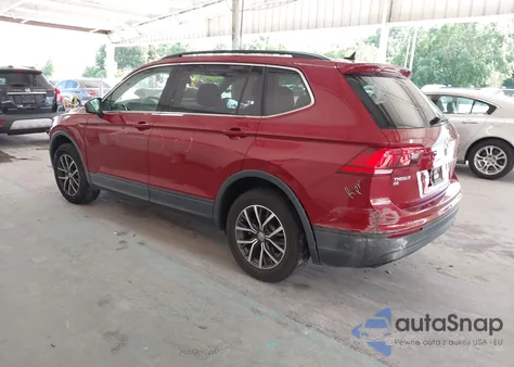 2019 Volkswagen Tiguan 2.0T Se/2.0T Sel/2.0T Sel R-Line/2.0T Sel R-Line Black из США, поврежденный, VIN 3VV3B7AX3KM146213